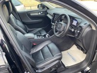 USED 2020 69 VOLVO XC40 2.0 T4 Inscription Pro SUV 5dr Petrol Auto Euro 6 (s/s) (190 ps) 
