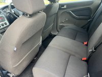 USED 2007 57 FORD FOCUS 1.6 Zetec Climate Hatchback 5dr Petrol Manual (161 g/km, 99 bhp) 