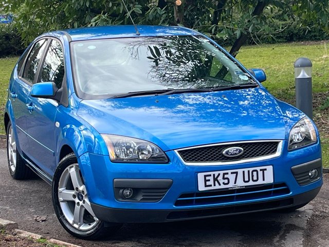 2007 57 Ford Focus 1.6 Zetec Climate Hatchback 5dr Petrol Manual (161 g/km, 99 bhp)