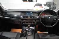 USED 2010 60 BMW 5 SERIES 2.0 520d SE Saloon 4dr Diesel Steptronic Euro 5 (184 ps) Front And Rear Parking Sensors - Satellite Navigation - Cruise Control