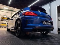 USED 2016 66 VOLKSWAGEN SCIROCCO 2 2.0 TDI BlueMotion Tech R-Line Hatchback 3dr Diesel DSG Euro 6 (s/s) (184 ps) 3d AUTO 181 BHP Heated Leather | Keyless