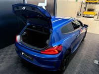 USED 2016 66 VOLKSWAGEN SCIROCCO 2 2.0 TDI BlueMotion Tech R-Line Hatchback 3dr Diesel DSG Euro 6 (s/s) (184 ps) 3d AUTO 181 BHP Heated Leather | Keyless