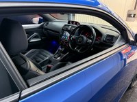 USED 2016 66 VOLKSWAGEN SCIROCCO 2 2.0 TDI BlueMotion Tech R-Line Hatchback 3dr Diesel DSG Euro 6 (s/s) (184 ps) 3d AUTO 181 BHP Heated Leather | Keyless