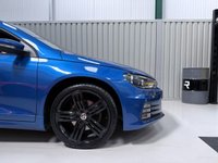 USED 2016 66 VOLKSWAGEN SCIROCCO 2 2.0 TDI BlueMotion Tech R-Line Hatchback 3dr Diesel DSG Euro 6 (s/s) (184 ps) 3d AUTO 181 BHP Heated Leather | Keyless