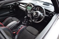 USED 2017 T MINI HATCH 2.0 John Cooper Works Hatchback 3dr Petrol Auto Euro 6 (s/s) (231 ps) HUD / H&K / MEDIA XL / CHILI