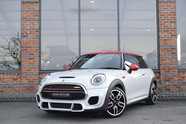 2017 T MINI Hatch 2.0 John Cooper Works Hatchback 3dr Petrol Auto Euro 6 (s/s) (231 ps)