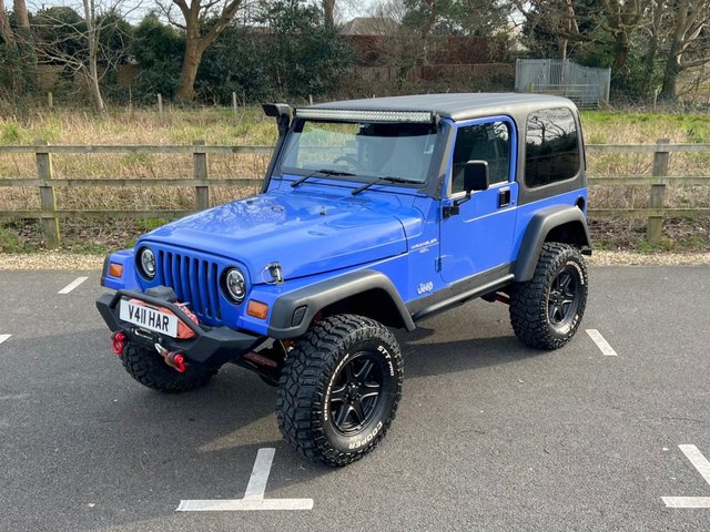 1999 V Jeep Wrangler 4.0 Sport Petrol // Manual // 4x4 // (302 g/km, 174 bhp) // px swap