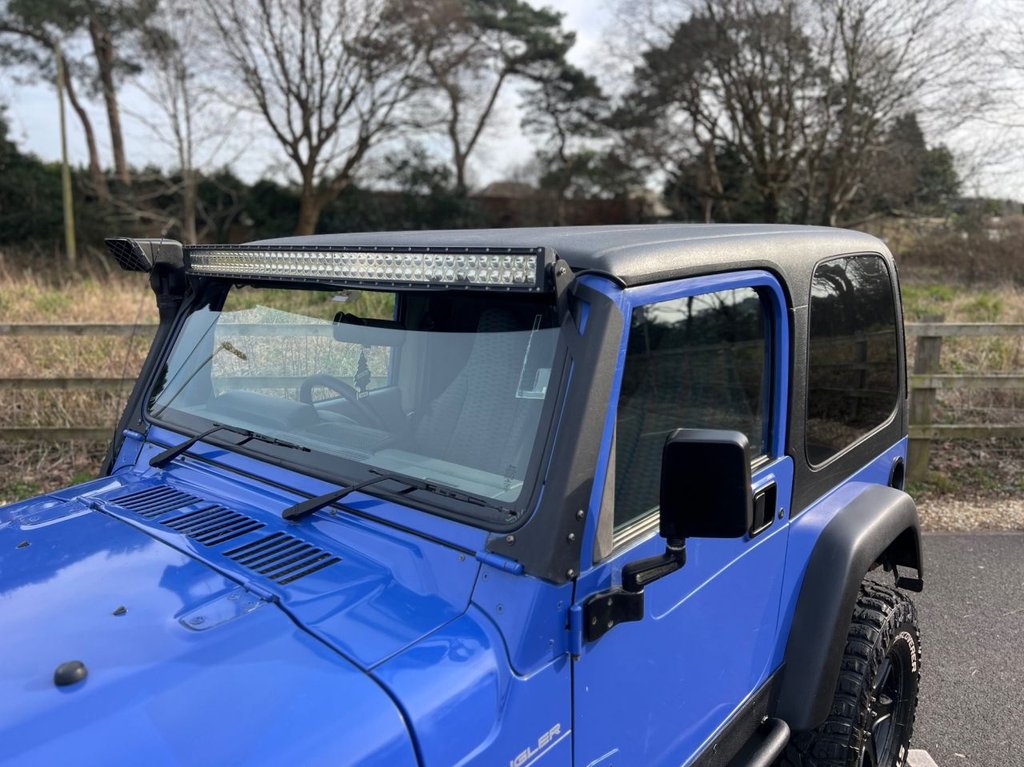 USED 1999 V JEEP WRANGLER 4.0 SPORT Petrol // Manual // 4x4 // (302 g/km, 174 bhp) // px swap 