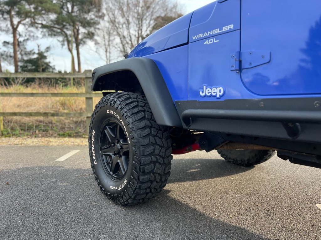 USED 1999 V JEEP WRANGLER 4.0 SPORT Petrol // Manual // 4x4 // (302 g/km, 174 bhp) // px swap 