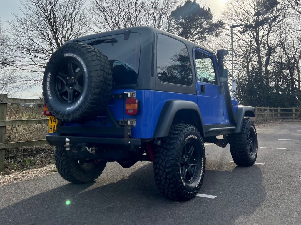 USED 1999 V JEEP WRANGLER 4.0 SPORT Petrol // Manual // 4x4 // (302 g/km, 174 bhp) // px swap 