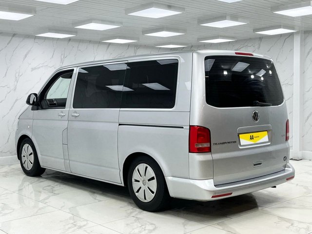 2016 Volkswagen Transporter Shuttle 2L T30 Se 4dr - Photo 8