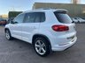 USED 2014 64 VOLKSWAGEN TIGUAN 2.0 TDI BlueMotion Tech R-Line SUV 5dr Diesel Manual 4WD Euro 5 (s/s) (Nav) (140 ps) 12 MONTH NATIONAL WARRANTY!