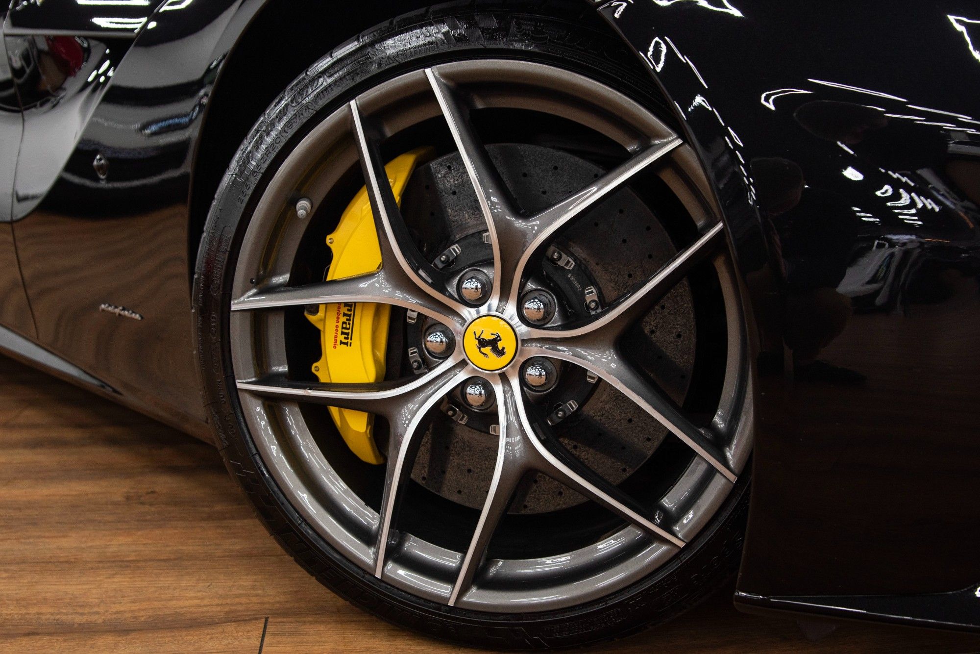 USED 2015 15 FERRARI F12 BERLINETTA 6.3 V12 Coupe F1 