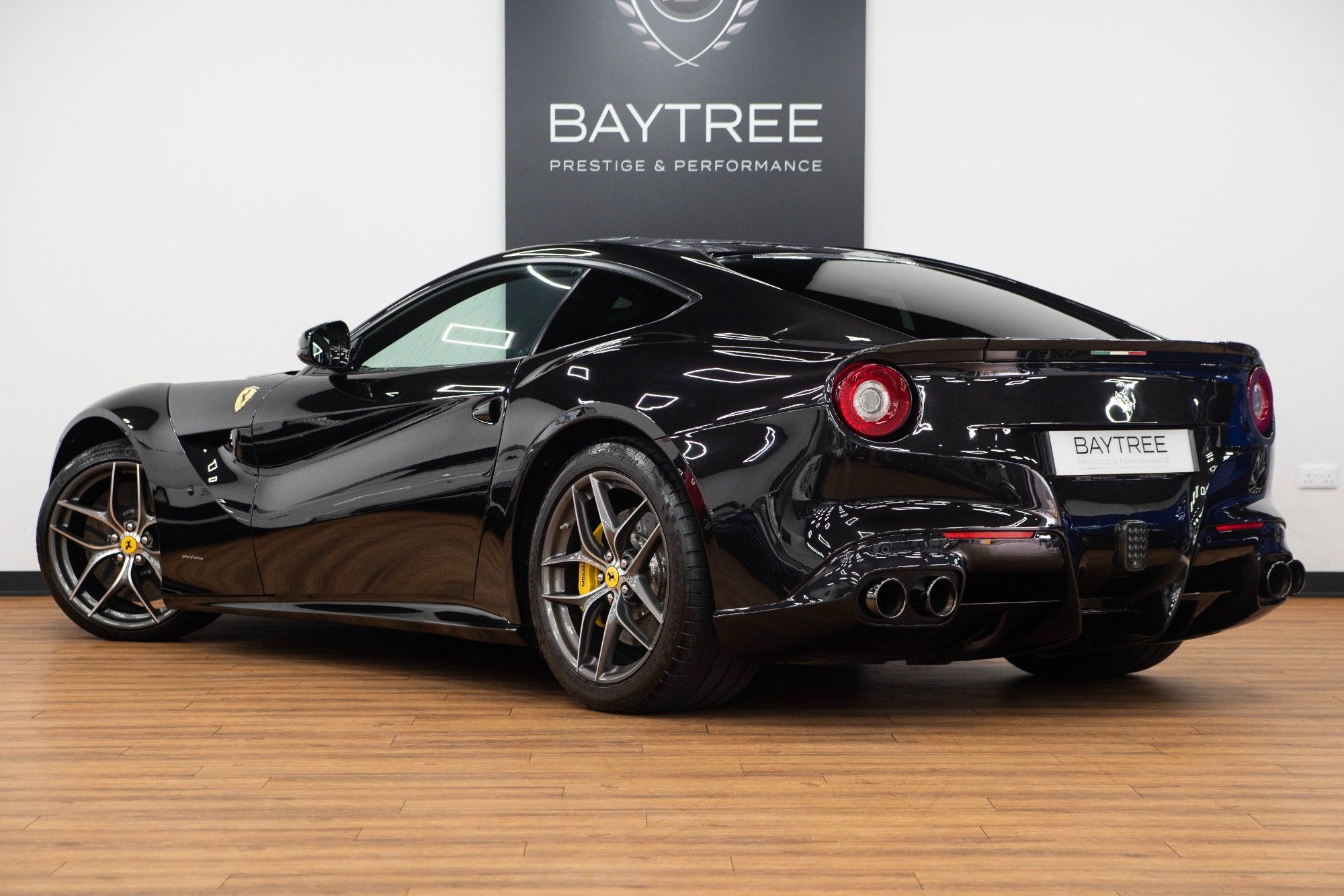 USED 2015 15 FERRARI F12 BERLINETTA 6.3 V12 Coupe F1 