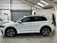 USED 2018 68 VOLKSWAGEN TIGUAN 2.0 TDI R-Line SUV 5dr Diesel DSG Euro 6 (s/s) (150 ps) 