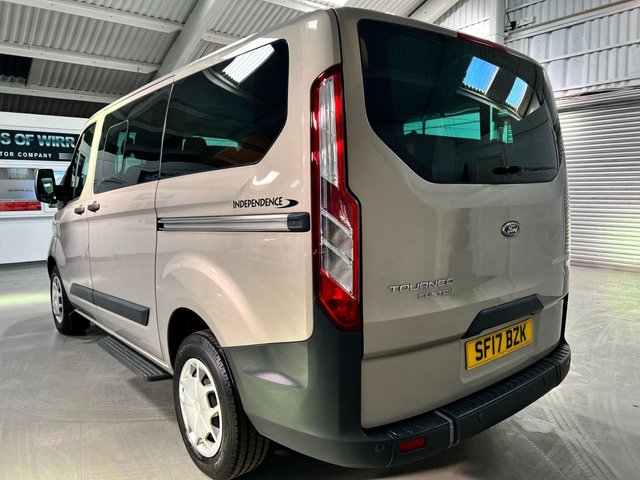 View our FORD TOURNEO CUSTOM
