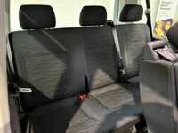 USED 2020 70 VOLKSWAGEN TRANSPORTER SHUTTLE 2.0 TDI SE Minibus Double Cab 5dr Diesel DSG SWB Euro 6 (s/s) (150 ps) 