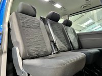 USED 2020 70 VOLKSWAGEN TRANSPORTER SHUTTLE 2.0 TDI SE Minibus Double Cab 5dr Diesel DSG SWB Euro 6 (s/s) (150 ps) 