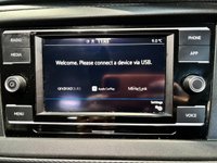 USED 2020 70 VOLKSWAGEN TRANSPORTER SHUTTLE 2.0 TDI SE Minibus Double Cab 5dr Diesel DSG SWB Euro 6 (s/s) (150 ps) 