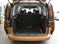 USED 2024 24 VOLKSWAGEN CADDY MAXI 2.0 TDI Life MPV 5dr Diesel DSG Euro 6 (s/s) (122 ps) 7 SEATS ANDROID APPLE CARPLAY AIR CON CLIMATE CONTROL REAR VIERW CAMERA PARKING SENSORS 1 OWNER VW WARRANTY TILL JUNE 2027