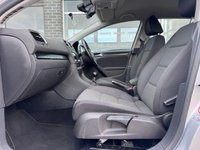 USED 2011 61 VOLKSWAGEN GOLF 1.6 TDI Match Hatchback 5dr Diesel Manual Euro 5 (105 ps) 