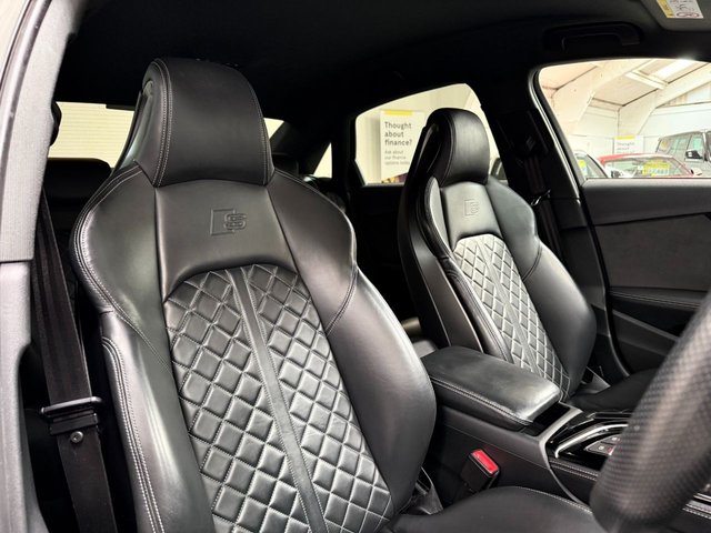 View our AUDI S4