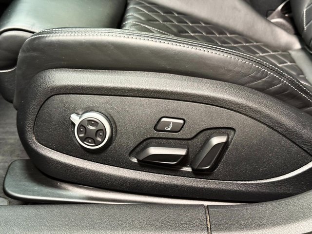 View our AUDI S4