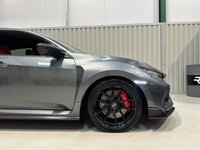 USED 2017 67 HONDA CIVIC 2.0 i-VTEC Type R GT Hatchback 5dr Petrol Manual Euro 6 (s/s) (320 ps) 