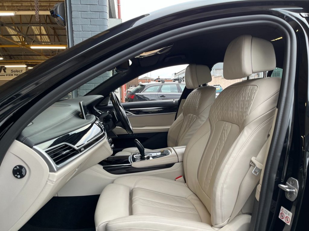 USED 2021 71 BMW 7 SERIES 3.0 730d MHT M Sport Saloon 4dr Diesel Hybrid Auto Euro 6 (s/s) (286 ps) 