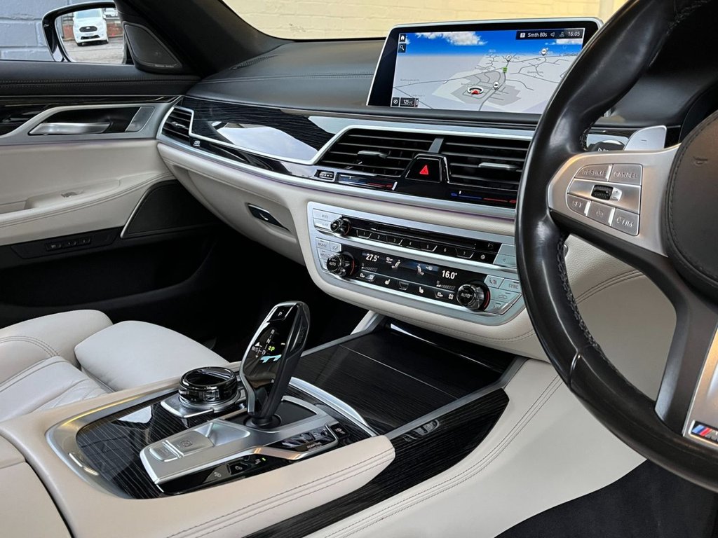 USED 2021 71 BMW 7 SERIES 3.0 730d MHT M Sport Saloon 4dr Diesel Hybrid Auto Euro 6 (s/s) (286 ps) 