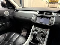 USED 2015 15 LAND ROVER RANGE ROVER EVOQUE 2.2 SD4 Pure Tech SUV 5dr Diesel Manual 4WD Euro 5 (s/s) (190 ps) Nav | Heated Seats | Power tailgate