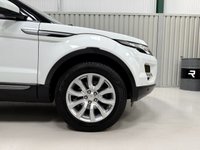 USED 2015 15 LAND ROVER RANGE ROVER EVOQUE 2.2 SD4 Pure Tech SUV 5dr Diesel Manual 4WD Euro 5 (s/s) (190 ps) Nav | Heated Seats | Power tailgate