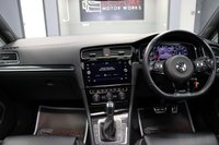 USED 2018 18 VOLKSWAGEN GOLF 2.0 TSI R 4MOTION DSG 5 DOOR PAN ROOF BODYKIT LEATHER 19"s