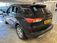 USED 2022 22 FORD KUGA 1.5T EcoBoost Zetec SUV 5dr Petrol Manual Euro 6 (s/s) (150 ps)+1 OWNER FROM NEW+FSH+2KEYS+HALF LEATHER SEATS+MEDIA+APPS+NEW SHAPE 2 KEYS+1 OWNER FROM NEW+FSH+PARKING SENSORS+BLUETOOTH+MEDIA+NAV+USB+AUX+DAB+ALLOYS+CRUISE+HPI CLEAR