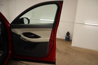 USED 2019 19 JAGUAR E-PACE 2.0 D150 S SUV 5dr Diesel Manual Euro 6 (s/s) (150 ps) ONLY 1 PREVIOUS OWNER, APPLE CAR PLAY, FANTASTIC CONDITION
