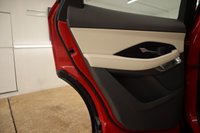 USED 2019 19 JAGUAR E-PACE 2.0 D150 S SUV 5dr Diesel Manual Euro 6 (s/s) (150 ps) ONLY 1 PREVIOUS OWNER, APPLE CAR PLAY, FANTASTIC CONDITION