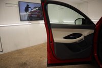 USED 2019 19 JAGUAR E-PACE 2.0 D150 S SUV 5dr Diesel Manual Euro 6 (s/s) (150 ps) ONLY 1 PREVIOUS OWNER, APPLE CAR PLAY, FANTASTIC CONDITION