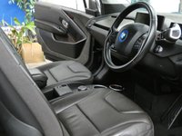 USED 2018 68 BMW I3 33kWh Hatchback 5dr Electric Auto (170 ps) SAT NAV HEATED LEATHER SEATS ELECTRIC FOLDING DOOR MIRRORS PARKING SENSORS 3 OWNERS SERVICE HISTORY