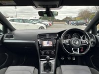 USED 2017 17 VOLKSWAGEN GOLF 2.0 TDI BlueMotion Tech R-Line Edition Hatchback 5dr Diesel Manual Euro 6 (s/s) (150 ps) 