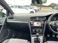 USED 2017 17 VOLKSWAGEN GOLF 2.0 TDI BlueMotion Tech R-Line Edition Hatchback 5dr Diesel Manual Euro 6 (s/s) (150 ps) 