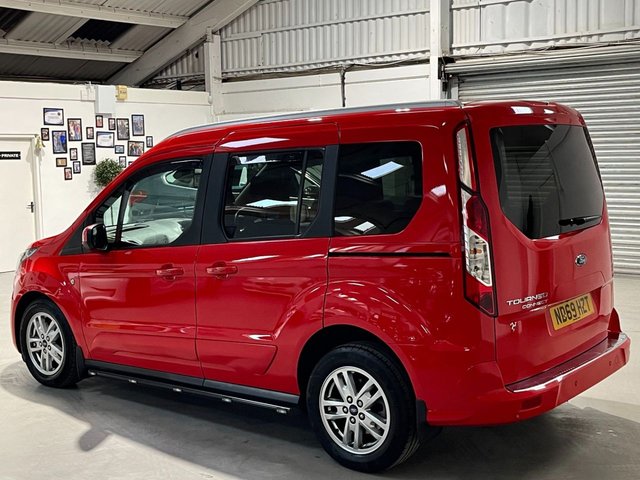 View our FORD TOURNEO CONNECT
