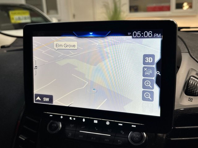 View our FORD TOURNEO CONNECT