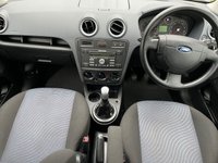 USED 2006 06 FORD FUSION 1.4 Zetec Climate Hatchback 5dr Petrol Manual (154 g/km, 79 bhp) 