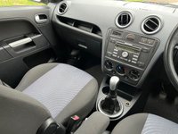 USED 2006 06 FORD FUSION 1.4 Zetec Climate Hatchback 5dr Petrol Manual (154 g/km, 79 bhp) 