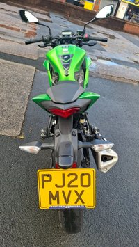 USED 2020 20 KAWASAKI Z125 125 Supernaked Petrol Manual Euro 4 (15 ps) One mature owner from new