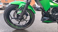 USED 2020 20 KAWASAKI Z125 125 Supernaked Petrol Manual Euro 4 (15 ps) One mature owner from new