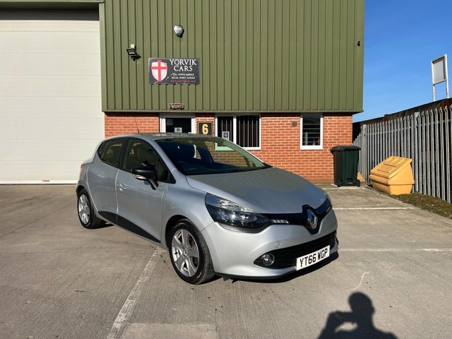 2016 66 Renault Clio 1.2 16V Play Hatchback 5dr Petrol Manual Euro 6 (75 ps)