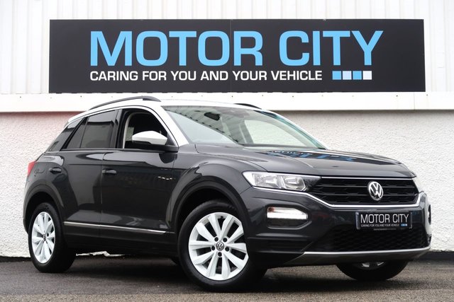 View our VOLKSWAGEN T-ROC