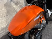 USED 2022 22 HARLEY-DAVIDSON SOFTAIL 1868 FXBBS STREET BOB 1910 MILES FROM NEW + SCREEN