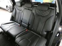 USED 2022 22 HYUNDAI SANTA FE 1.6 h T-GDi Premium SUV 5dr Petrol Hybrid Auto 4WD Euro 6 (s/s) (230 ps) BIG SPEC 7 SEATS SAT NAV HEATED LEATHER REAR VIEW CAMERA CRUISE CONTROL PARKING SENSORS 1 OWNER SERVICE HISTORY HYUNDAI WARRANTY TILL JUNE 2027